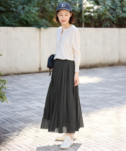 SLOBE IENA（スローブイエナ）の「《WEB限定/追加》PEボイルプリーツスカート（スカート・レディース・ピンク/ホワイト/チャコールグレー・FREE）」の18枚目の写真