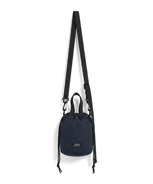 TAION(タイオン)の「【TAION(タイオン)】〈グッズ〉ノンダウン マウンテンバケツバッグ(ショルダーバッグ・メンズ・ネイビー/ライトグレー/ダークオリーブ/ブラック/ライトブラウン・ONESIZE)」の5枚目の写真