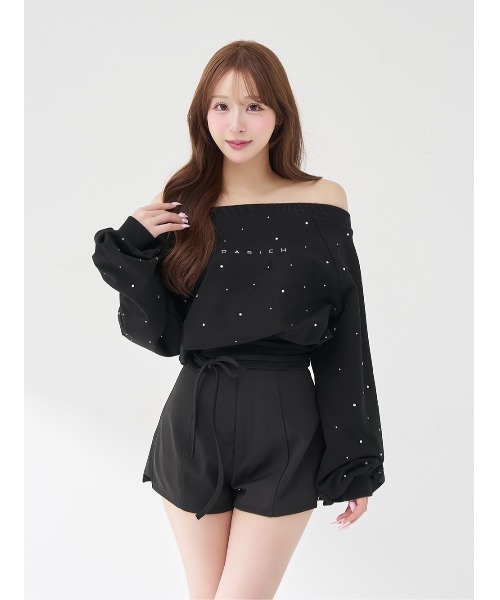 ♡ ダーリッチ Darich ♡ ウエストデザインビジューオフショルダートップス ウエストデザインビジューオフショルダートップス（スウェット