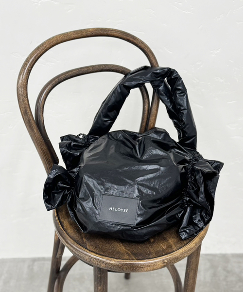 U by SPICK&SPAN（ユーバイスピックアンドスパン）の「HELOYSE/エロイーズ candy tote（トートバッグ・レディース・ブラック/シルバー・FREE）」の2枚目の写真