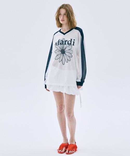Mardi Mercredi(マルディメクルディ)の「MESH JERSEY TOP LONG SLEEVE FLOWERMARDI / メッシュ ジャージ トップス ロングスリーブ フラワーマルディ(ジャージ・レディース・ホワイト×ネイビー/アイボリー/ネイビー・FREE)」の6枚目の写真