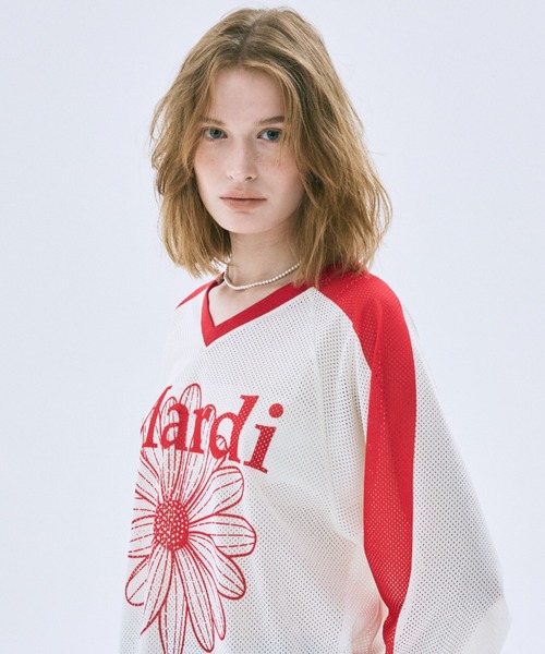Mardi Mercredi(マルディメクルディ)の「MESH JERSEY TOP LONG SLEEVE FLOWERMARDI / メッシュ ジャージ トップス ロングスリーブ フラワーマルディ(ジャージ・レディース・ホワイト×ネイビー/アイボリー/ネイビー・FREE)」の17枚目の写真
