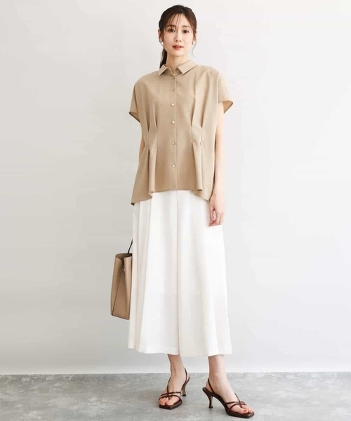MK MICHEL KLEIN（エムケーミッシェルクラン）の「[洗える]リネンライクストレッチ ウエストタックデザイン衿付きブラウス（シャツ/ブラウス・レディース・ベージュ/ブラウン・38）」の7枚目の写真