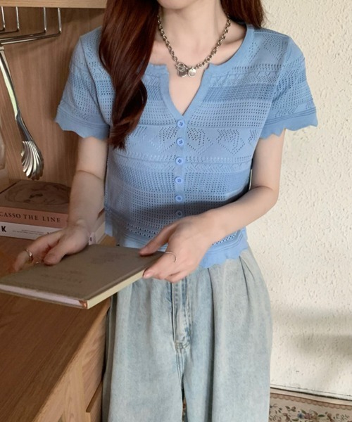mielu(ミエル)の「ヘンリーネックコンパクトトップス(シャツ/ブラウス・レディース・ホワイト/ブルー/ピンク/ベージュ/ブラック/イエロー/グリーン・FREE)」の16枚目の写真