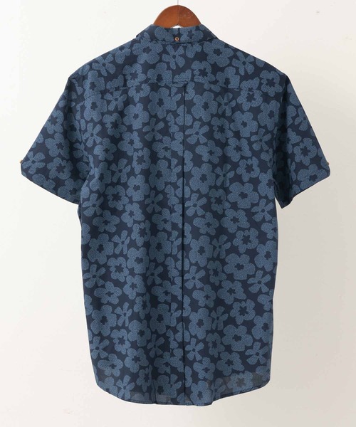 Ben Sherman（ベンシャーマン）の「スティップルフローラルプリントシャツ（シャツ/ブラウス・メンズ・ダークネイビー・LARGE）」の2枚目の写真