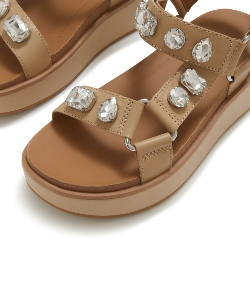 fitflop(フィットフロップ)の「GEN-FF マックス ウルトラジュエル レザー バックストラップ サンダル(サンダル・レディース・ベージュ・US6)」の7枚目の写真