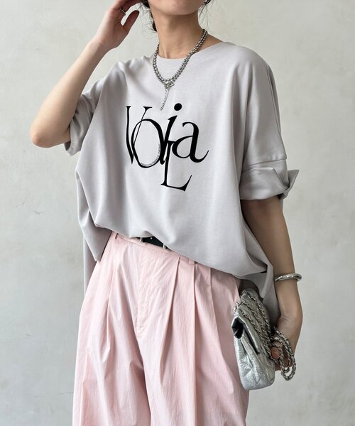DouDou(ドゥドゥ)の「【WEB限定】ポンチョロゴTEE(Tシャツ/カットソー・レディース・チャコールグレー/オフホワイト/ライトグレー・FREE)」の20枚目の写真