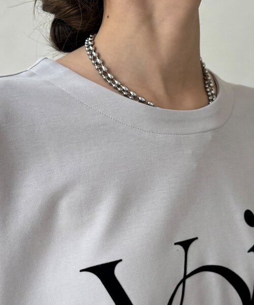 DouDou(ドゥドゥ)の「【WEB限定】ポンチョロゴTEE(Tシャツ/カットソー・レディース・チャコールグレー/オフホワイト/ライトグレー・FREE)」の4枚目の写真