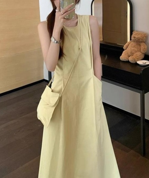 AMAJI(アマジ)の「ラウンドネック ノースリーブ Aライン ワンピース(ワンピース・レディース・イエロー・SMALL/MEDIUM/LARGE/X-LARGE)」の2枚目の写真