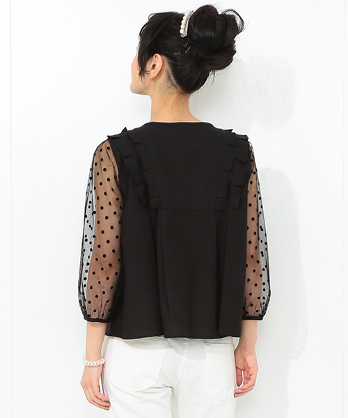 CAROLINA GLASER(カロリナ グレイサー)の「CAROLINA GLASER / フリルブラウス(シャツ/ブラウス・レディース・ブラック/クリーム・ONE SIZE)」の15枚目の写真