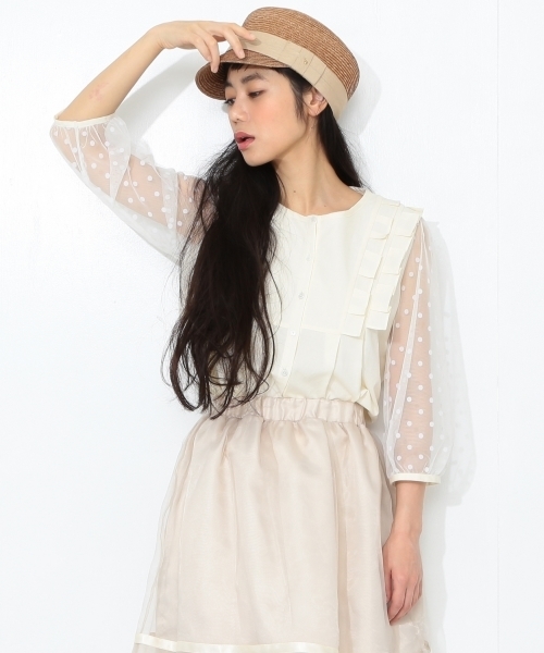 CAROLINA GLASER(カロリナ グレイサー)の「CAROLINA GLASER / フリルブラウス(シャツ/ブラウス・レディース・ブラック/クリーム・ONE SIZE)」の19枚目の写真