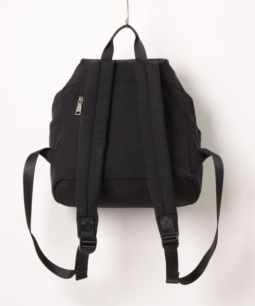 cache cache(カシュ カシュ)の「カシュカシュ cachecache / USBポート付フラップリュック(バックパック/リュック・レディース・ブラック/グレー・FREE)」の3枚目の写真