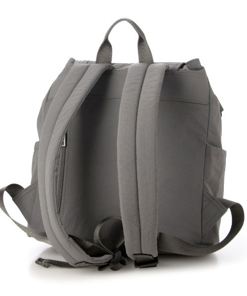 cache cache(カシュ カシュ)の「カシュカシュ cachecache / USBポート付フラップリュック(バックパック/リュック・レディース・ブラック/グレー・FREE)」の15枚目の写真