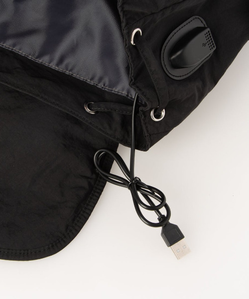 cache cache(カシュ カシュ)の「カシュカシュ cachecache / USBポート付フラップリュック(バックパック/リュック・レディース・ブラック/グレー・FREE)」の8枚目の写真
