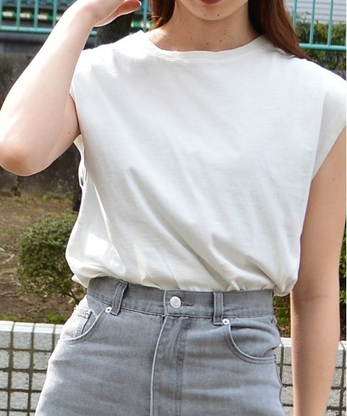 DOUBLE STEAL(ダブルスティール)の「ピグメント フレンチスリーブTシャツ(Tシャツ/カットソー・レディース・サックスブルー/チャコールグレー/アイボリー・FREE)」の19枚目の写真