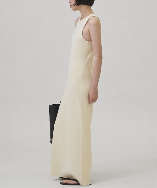TODAYFUL(トゥデイフル)の「Pencil Knit Dress(ワンピース・レディース・ブラック/キナリ・38inch/36inch)」の4枚目の写真