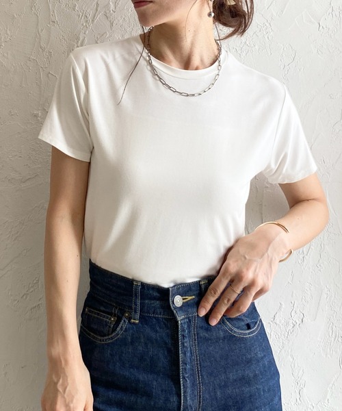 She's Closet(シーズクローゼット)の「接触冷感 クールタッチ UVカット 抗菌防臭 無地 コンパクト クルーネック 半袖Tシャツ(Tシャツ/カットソー・レディース・ホワイト/ブラウン系その他/ブラック・FREE)」の1枚目の写真