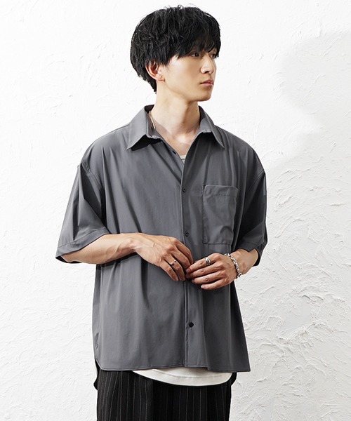 MinoriTY(マイノリティ)の「【MinoriTY】スーパーストレッチとろみシャツ メンズ 夏服 ユニセックス 半袖(シャツ/ブラウス・メンズ・ホワイト/チャコールグレー/ブラック・M/L/S)」の16枚目の写真