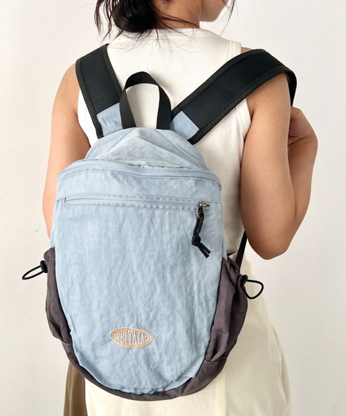 wears(ウェアーズ)の「軽量アウトドアライクバックパック(バックパック/リュック・レディース・ホワイト/ブルー/イエロー/ピンク/パープル・FREE)」の3枚目の写真