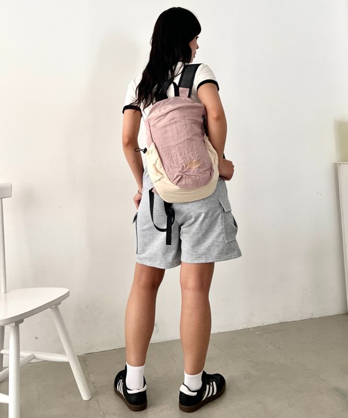 wears(ウェアーズ)の「軽量アウトドアライクバックパック(バックパック/リュック・レディース・ホワイト/ブルー/イエロー/ピンク/パープル・FREE)」の18枚目の写真