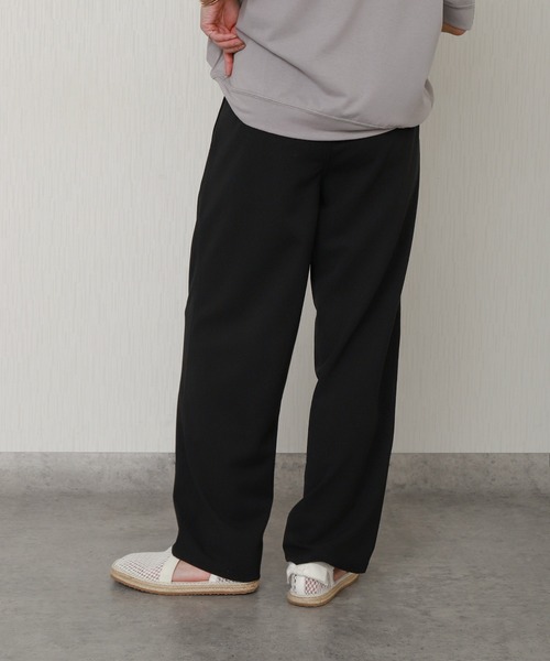 libelle more（リベル モア）の「カットジョーゼットツータックバレルレッグカーブパンツ（その他パンツ・レディース・チャコール/モカ/ブラック・M）」の22枚目の写真