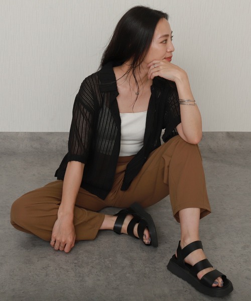 libelle more（リベル モア）の「カットジョーゼットツータックバレルレッグカーブパンツ（その他パンツ・レディース・チャコール/モカ/ブラック・M）」の4枚目の写真