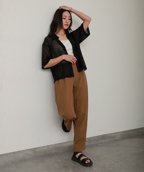 libelle more（リベル モア）の「カットジョーゼットツータックバレルレッグカーブパンツ（その他パンツ・レディース・チャコール/モカ/ブラック・M）」の7枚目の写真