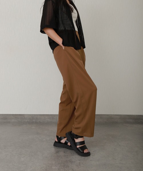 libelle more（リベル モア）の「カットジョーゼットツータックバレルレッグカーブパンツ（その他パンツ・レディース・チャコール/モカ/ブラック・M）」の9枚目の写真