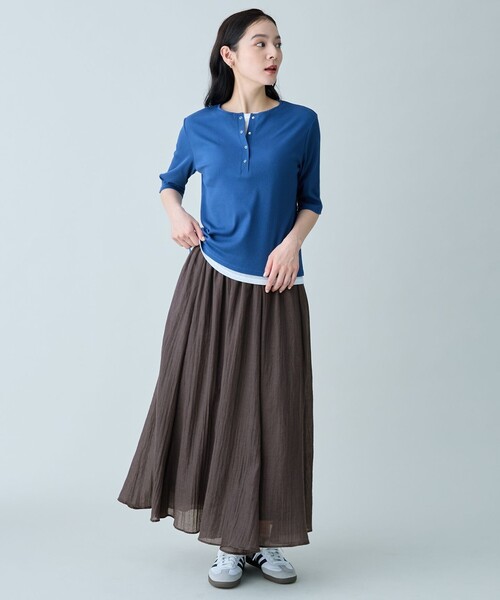 ANY(エニィ)の「フェイクレイヤード半袖プルオーバー(Tシャツ/カットソー・レディース・ライトグレー系/ブルー系/ダークブラウン系/レッド系・F)」の20枚目の写真
