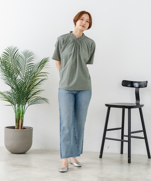 fort point(フォーポイント)の「【C-FORTPOINT/フォートポイント】【涼やかな綿素材】総柄刺繍ブラウス コットン100% シャツ プルオーバー 涼しい 体型カバー ナチュラル(シャツ/ブラウス・レディース・ダークブルー/ブラック/オフホワイト/カーキ・FREE)」の9枚目の写真