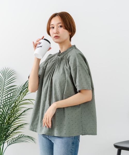 fort point(フォーポイント)の「【C-FORTPOINT/フォートポイント】【涼やかな綿素材】総柄刺繍ブラウス コットン100% シャツ プルオーバー 涼しい 体型カバー ナチュラル(シャツ/ブラウス・レディース・ダークブルー/ブラック/オフホワイト/カーキ・FREE)」の13枚目の写真