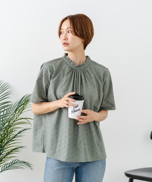 fort point(フォーポイント)の「【C-FORTPOINT/フォートポイント】【涼やかな綿素材】総柄刺繍ブラウス コットン100% シャツ プルオーバー 涼しい 体型カバー ナチュラル(シャツ/ブラウス・レディース・ダークブルー/ブラック/オフホワイト/カーキ・FREE)」の14枚目の写真
