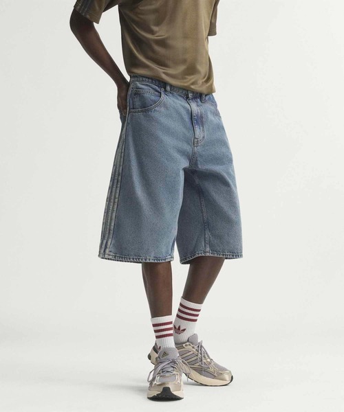 adidas Originals｜アディダスオリジナルス（メンズ）のデニムパンツ