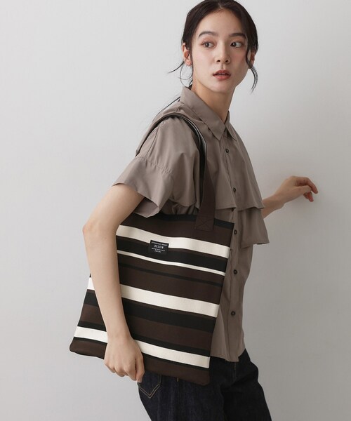Dessin(デッサン)の「【マシンウォッシャブル・A4収納可】ランダムボーダーニットBAG(トートバッグ・レディース・ブラウン系その他3/ベージュ系その他5/ブラック系2・00)」の2枚目の写真