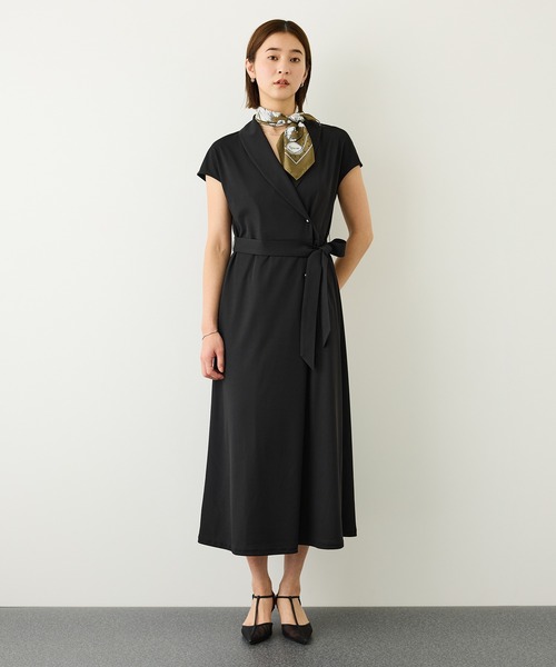 ROPE'（ロペ）の「ジャージラップフレンチスリーブワンピース/UVカット・接触冷感・吸水速乾・イージーケア（ワンピース・レディース・キャメル/ブラック・36/38）」の3枚目の写真