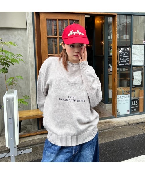 My sugar Babe（マイシュガーベイブ）の「spray logo knit（スウェット・メンズ・グレー/ブルー/ブラック・LARGE/MEDIUM）」の6枚目の写真