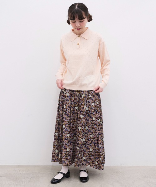 l'atelier du savon(アトリエドサボン)の「踊る街 プリントラグラン ギャザーロングスカート(スカート・レディース・ネイビー/グリーン・FREE)」の4枚目の写真