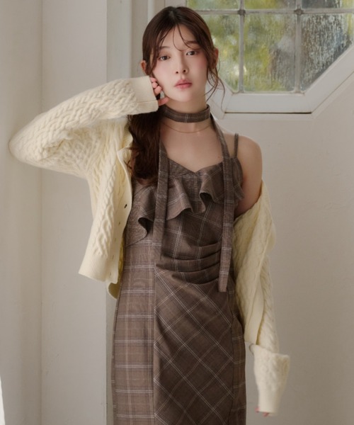 fupel(フぺル)の「frill check cami onepiece / フリルチェックキャミワンピース(ワンピース・レディース・ブラウン/グレー・FREE)」の2枚目の写真