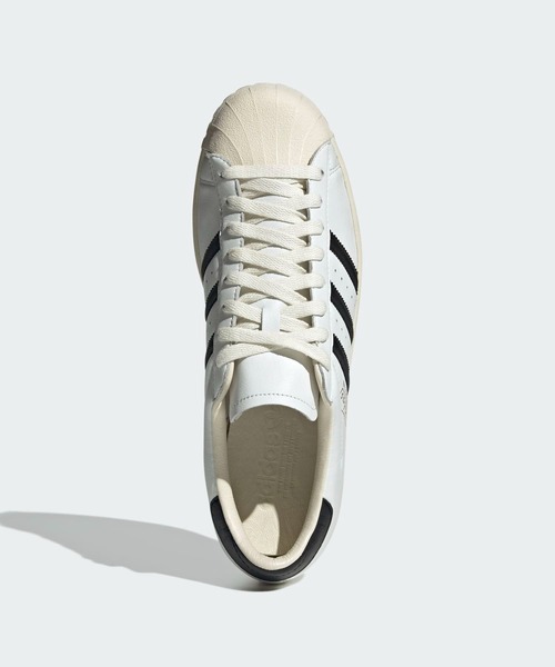 adidas(アディダス)の「SUPERSTAR VINTAGE / スーパースター ヴィンテージ スニーカー アディダスオリジナルス adidas Originals(スニーカー・メンズ・ホワイト・29.5cm/29.0cm/28.5cm/28.0cm/24.5cm/24.0cm/23.5cm/23.0cm/22.5cm/22.0cm/30.0cm/25.5cm/25.0cm/27.5cm/27.0cm/26.5cm/26.0cm)」の2枚目の写真