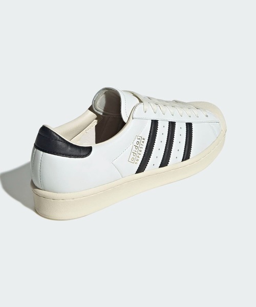 adidas(アディダス)の「SUPERSTAR VINTAGE / スーパースター ヴィンテージ スニーカー アディダスオリジナルス adidas Originals(スニーカー・メンズ・ホワイト・29.5cm/29.0cm/28.5cm/28.0cm/24.5cm/24.0cm/23.5cm/23.0cm/22.5cm/22.0cm/30.0cm/25.5cm/25.0cm/27.5cm/27.0cm/26.5cm/26.0cm)」の5枚目の写真