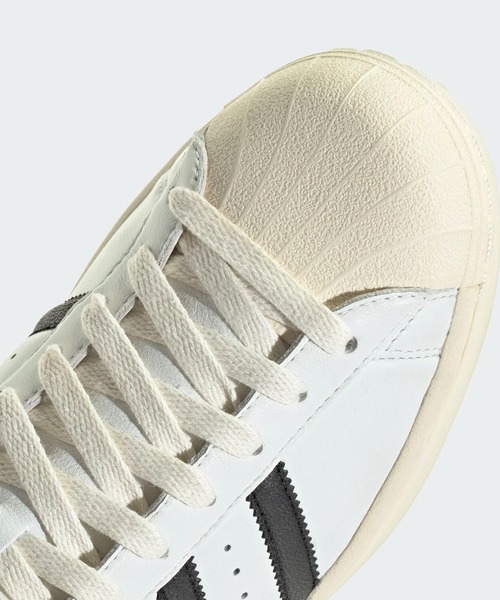 adidas(アディダス)の「SUPERSTAR VINTAGE / スーパースター ヴィンテージ スニーカー アディダスオリジナルス adidas Originals(スニーカー・メンズ・ホワイト・29.5cm/29.0cm/28.5cm/28.0cm/24.5cm/24.0cm/23.5cm/23.0cm/22.5cm/22.0cm/30.0cm/25.5cm/25.0cm/27.5cm/27.0cm/26.5cm/26.0cm)」の8枚目の写真