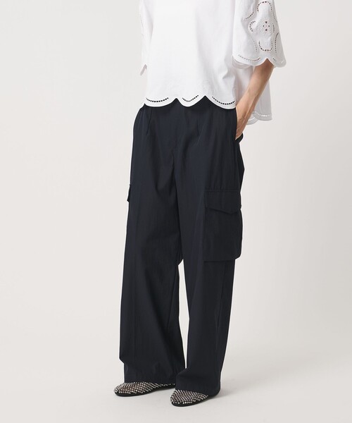 UNITED ARROWS(ユナイテッドアローズ)の「ポケット ワイドパンツ(その他パンツ・レディース・オリーブ/オフホワイト/ネイビー・36/38/34)」の4枚目の写真