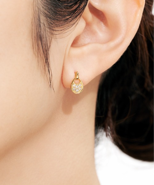 Jewel closet by L&Co.(ジュエルクローゼットバイエルアンドコー)の「K18 ダイヤモンド ピアス(ピアス(両耳用)・レディース・ゴールド系2/ゴールド系1・FREE)」の3枚目の写真