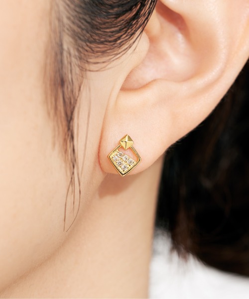 Jewel closet by L&Co.(ジュエルクローゼットバイエルアンドコー)の「K18 ダイヤモンド ピアス(ピアス(両耳用)・レディース・ゴールド系2/ゴールド系1・FREE)」の7枚目の写真