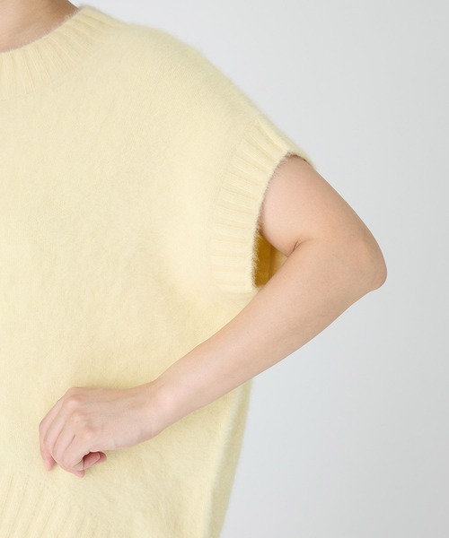 BABYLONE(バビロン)の「FOXカシミヤヘムベスト(ニット/セーター・レディース・ダークネイビー/レモンイエロー/ライトグリーン・フリー)」の5枚目の写真