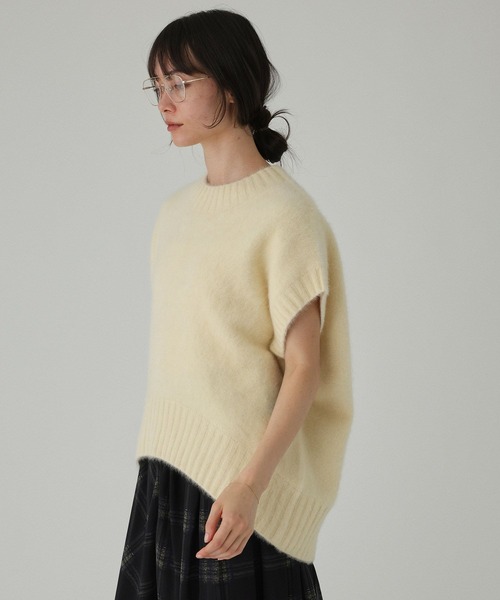 BABYLONE(バビロン)の「FOXカシミヤヘムベスト(ニット/セーター・レディース・ダークネイビー/レモンイエロー/ライトグリーン・フリー)」の12枚目の写真