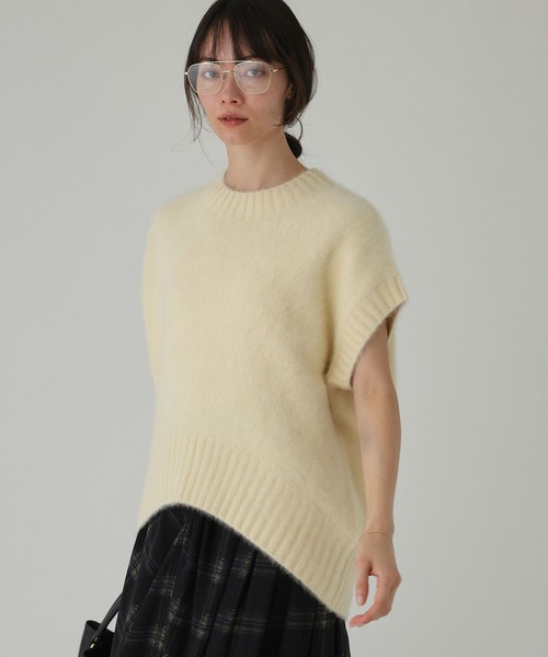 BABYLONE(バビロン)の「FOXカシミヤヘムベスト(ニット/セーター・レディース・ダークネイビー/レモンイエロー/ライトグリーン・フリー)」の13枚目の写真