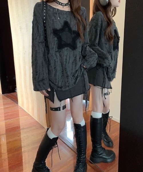 Teem Store(チームストア)の「星ワッペンダメージ加工ロンT(Tシャツ/カットソー・レディース・グレー・S/M)」の15枚目の写真