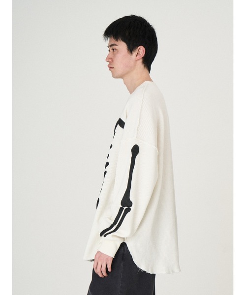 DISCOVERED（ディスカバード）の「BONE WAFFLE DAMAGE CUTSEWN（Tシャツ/カットソー・メンズ・ホワイト/ブラック・LARGE/SMALL）」の6枚目の写真