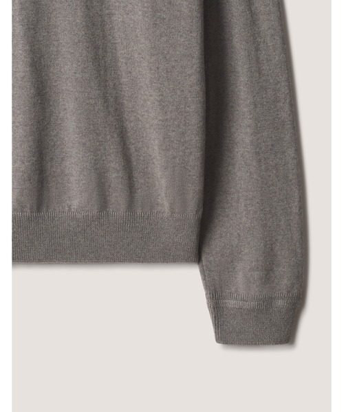 Maison Kitsune(メゾンキツネ)の「PROFILE FOX COMFORT MOCK NECK JUMPER(ニット/セーター・メンズ・モカ・XL/L/M/S)」の4枚目の写真